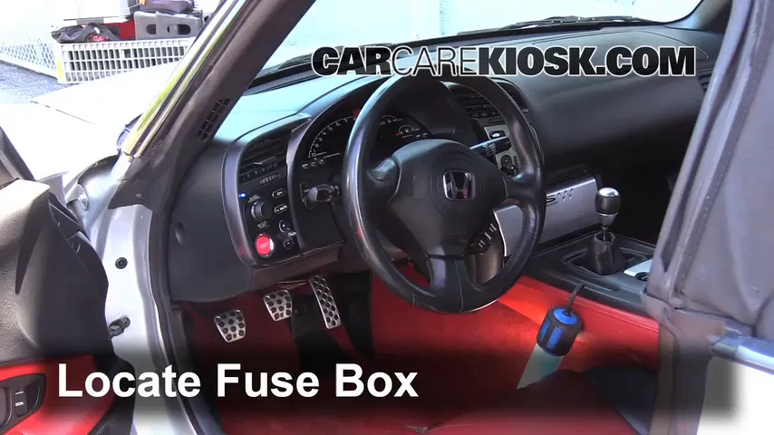 2005 Honda S2000 2.2L 4 Cyl. Fuse (Interior)